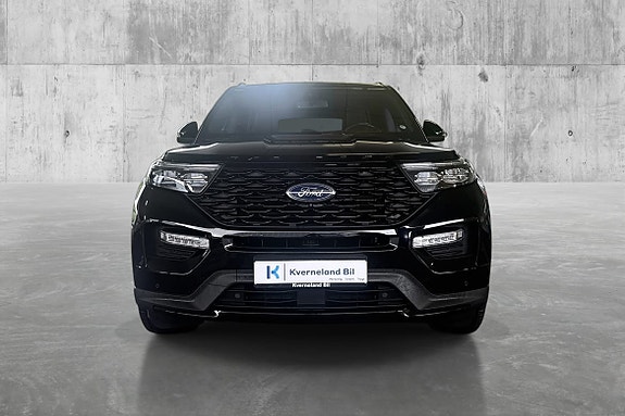 Ford Explorer 8 of 30