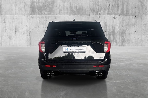 Ford Explorer 4 of 30