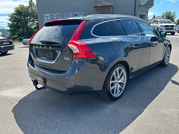 Volvo V60 7 of 30