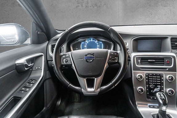 Volvo V60 20 of 30