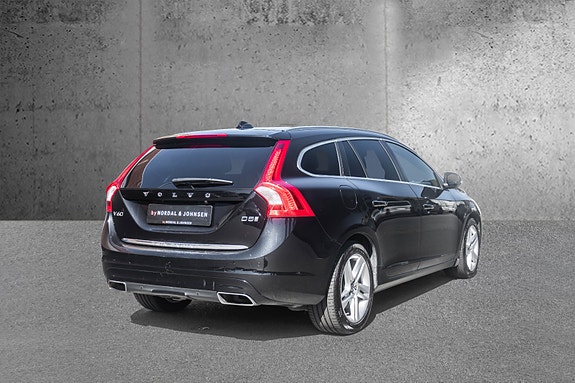 Volvo V60 5 of 30