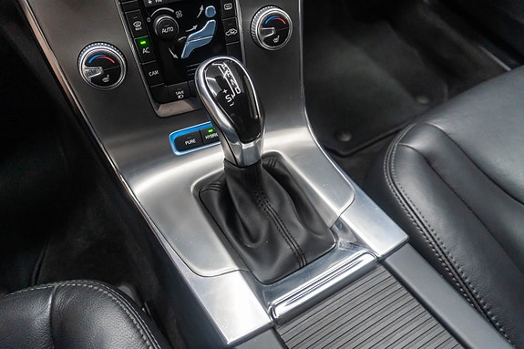 Volvo V60 24 of 30