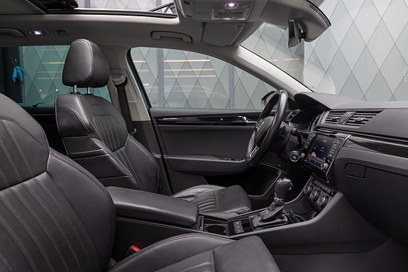 Skoda Superb 25 of 25