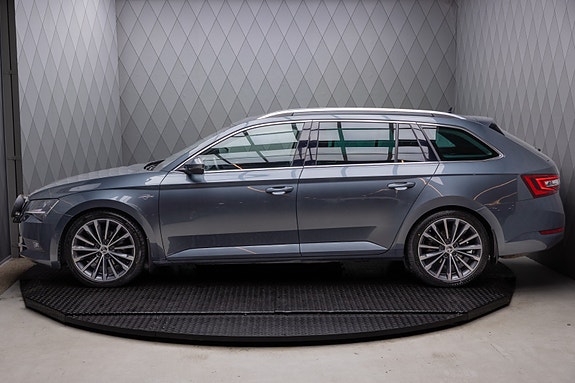 Skoda Superb 9 of 25