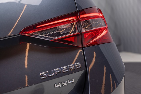 Skoda Superb 7 of 25
