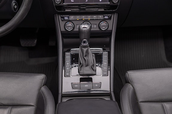 Skoda Superb 22 of 25