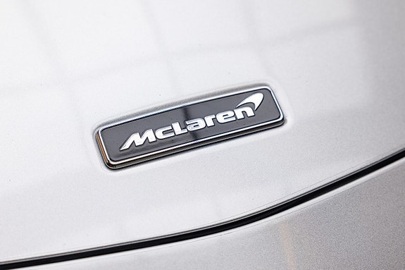 McLaren Artura 11 of 30