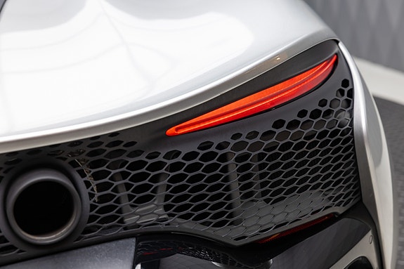 McLaren Artura 15 of 30