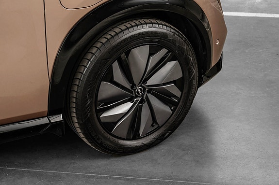 Nissan Ariya 9 of 30