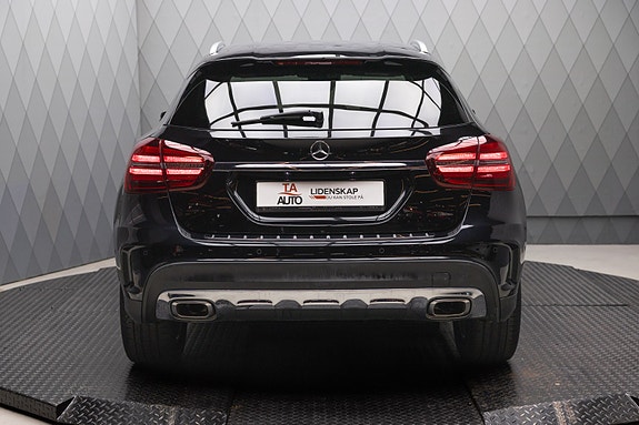Mercedes-Benz GLA 7 of 25