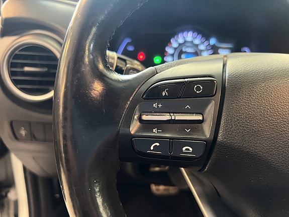 Hyundai Kona 13 of 28