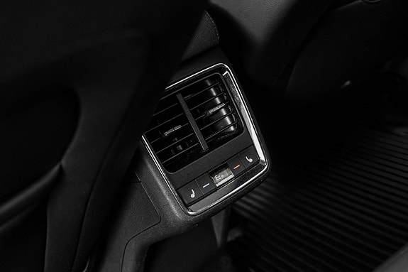 Skoda Enyaq 23 of 26