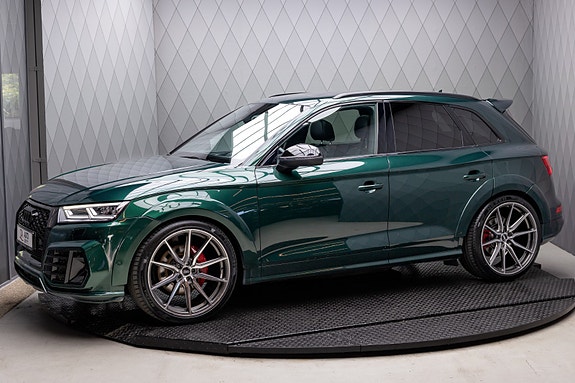 Audi SQ5 2 of 30