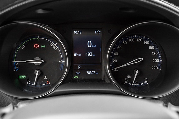 Toyota C-HR 20 of 25