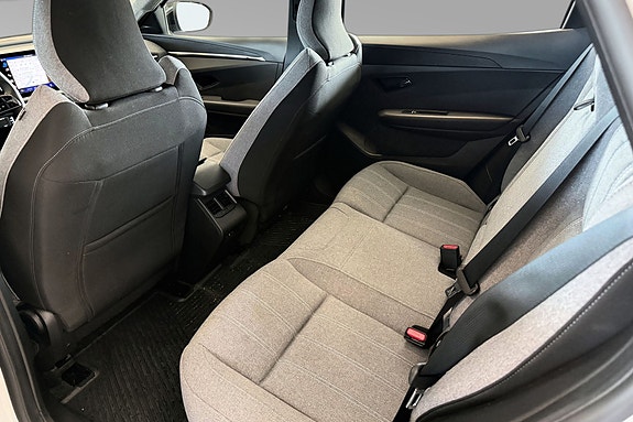 Renault Scenic E-Tech 21 of 23