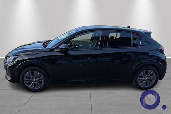 Peugeot e-208 2 of 19