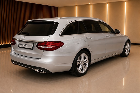 Mercedes-Benz C180 7 of 19
