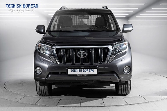Toyota Land Cruiser 4 of 24