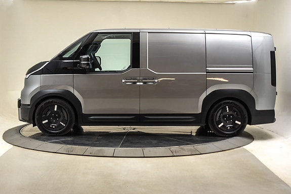 Kia PV5 8 of 27