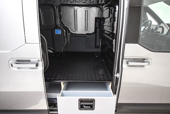 Kia PV5 26 of 27