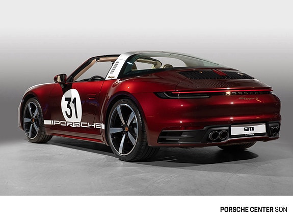 Porsche 911 11 of 30