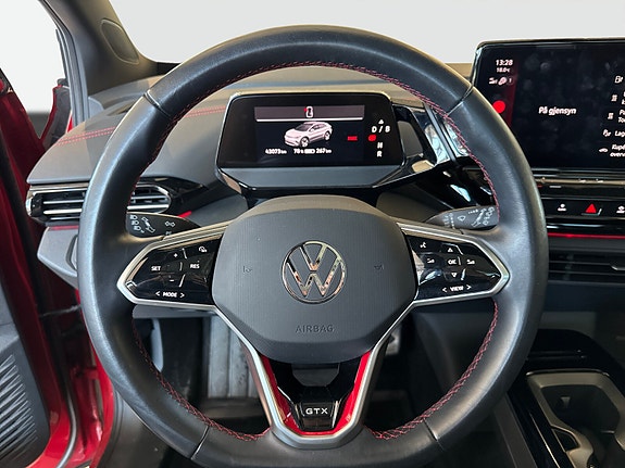 Volkswagen ID.4 GTX 16 of 18