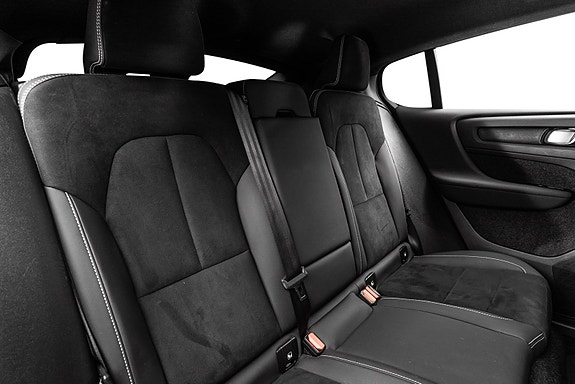 Volvo C40 23 of 26