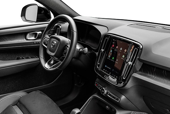 Volvo C40 12 of 26