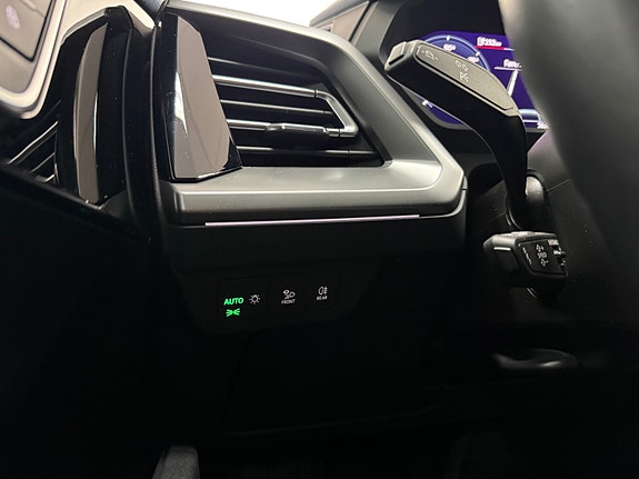 Audi Q4 e-tron 25 of 30