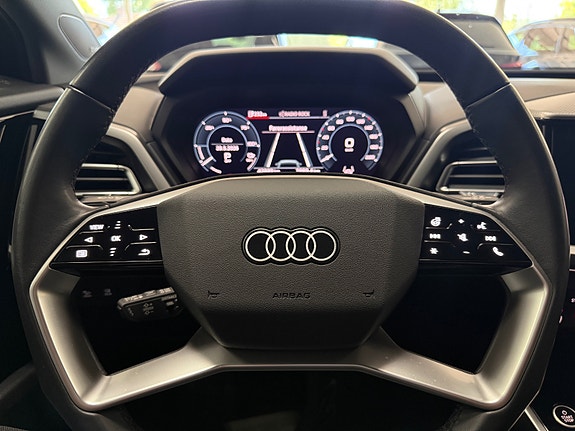 Audi Q4 e-tron 23 of 30