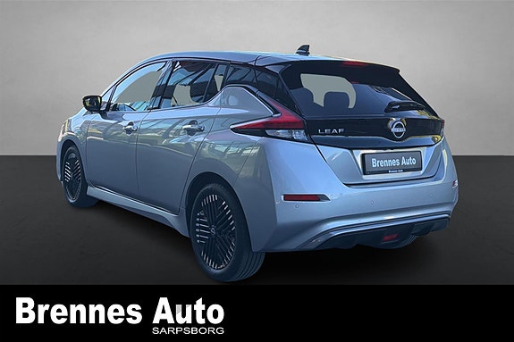 Nissan Leaf 5 of 23