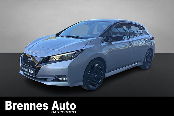 Nissan Leaf 3 of 23