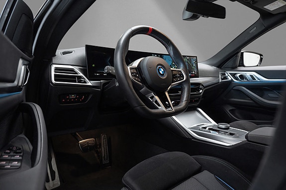 BMW i4 16 of 23