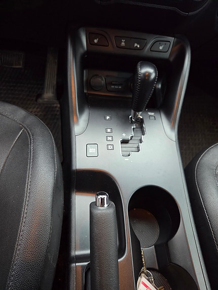 Hyundai ix35 4 of 11
