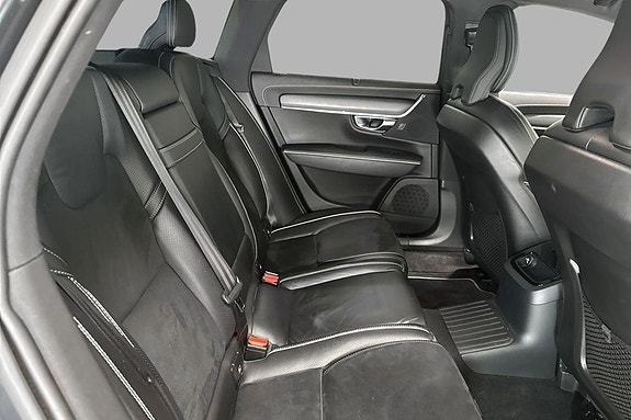 Volvo V90 22 of 23
