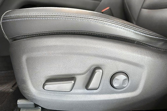 Hyundai Kona 13 of 25