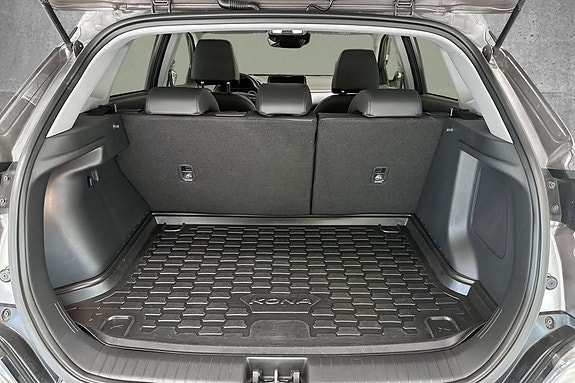 Hyundai Kona 24 of 25