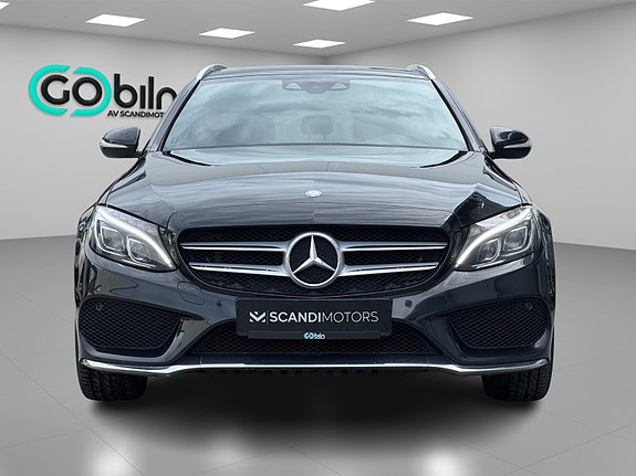 Mercedes-Benz 3 of 30