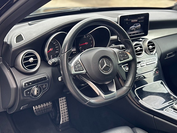 Mercedes-Benz 10 of 30