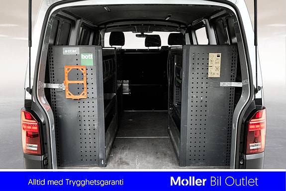 Volkswagen Transporter 15 of 18