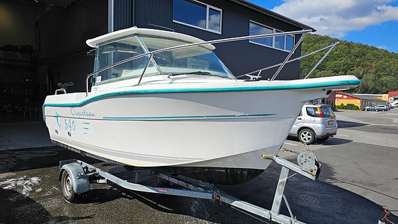 Ocqueteau 540 med nyere Suzuki 60 og Tredal båthenger 2 of 14