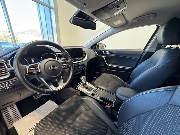 Kia XCeed 17 of 28