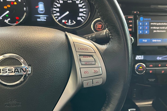 Nissan X-Trail 16 of 30