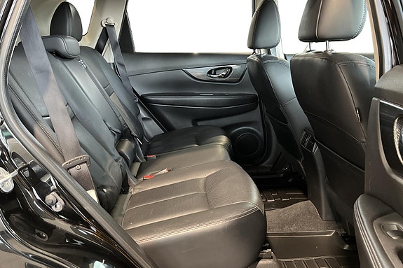 Nissan X-Trail 22 of 30