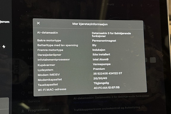 Tesla Model Y 23 of 30