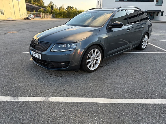 Skoda Octavia 4 of 17
