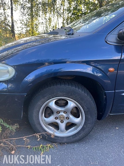 Chrysler Voyager 12 of 30