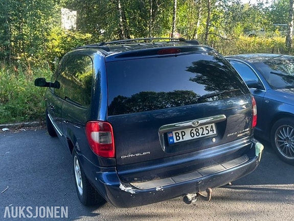 Chrysler Voyager 3 of 30