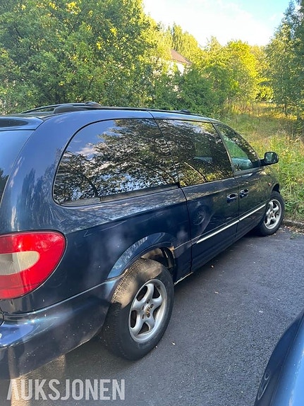 Chrysler Voyager 15 of 30