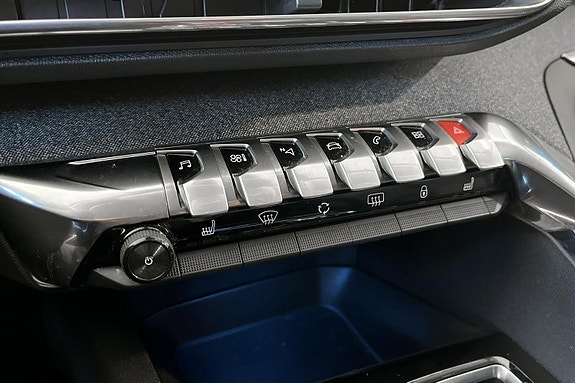 Peugeot 3008 15 of 29